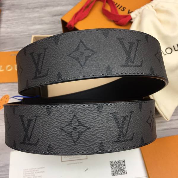 Louis Vuitton 40MM Belt LVB00351